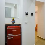 Sweethome Centrostorico 4* נאפולי