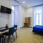 Sweethome Centrostorico נאפולי