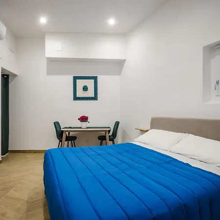 Sweethome Centrostorico 4* Neapel