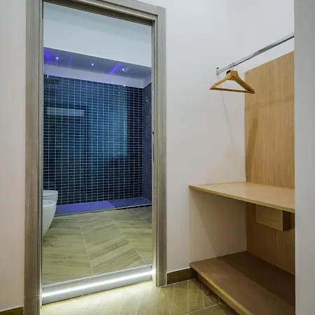 Sweethome Centrostorico 4* نابولي