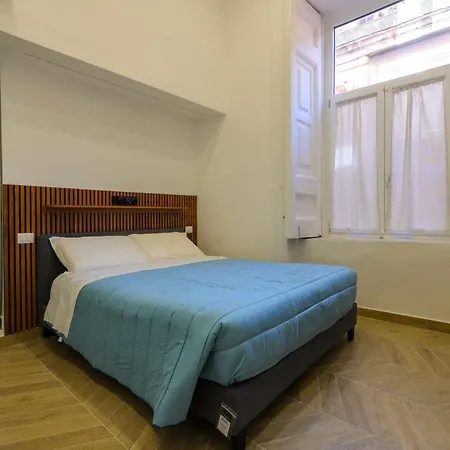 Penzion Sweethome Centrostorico Neapol