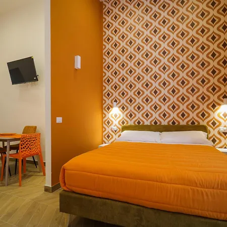 Sweethome Centrostorico 게스트하우스 4*