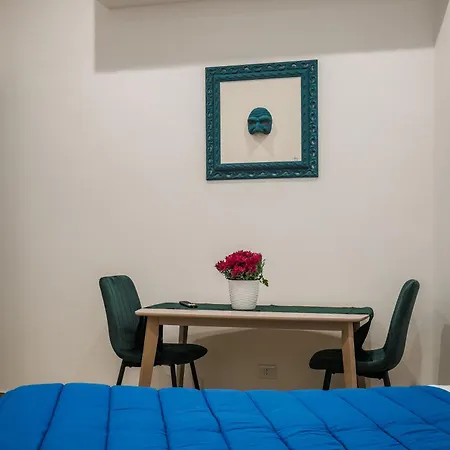 Sweethome Centrostorico Penzion 4*